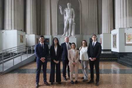 El equipo de la Facultad alcanzó las semifinales en la XVII Competencia Internacional de Arbitraje