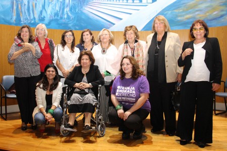 Homenaje de las mujeres a Raúl Alfonsín