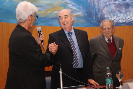 La Facultad homenajeó al profesor emérito Esteban Righi