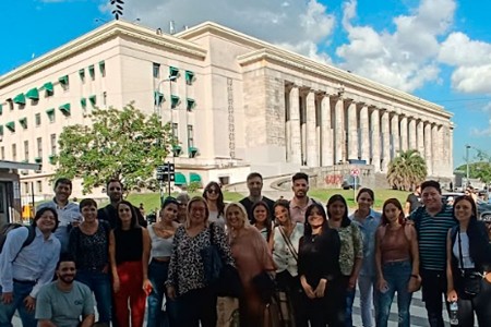 Los estudiantes del posgrado de Derecho y Política de los Recursos Naturales y del Ambiente visitaron el Centro Atómico Ezeiza