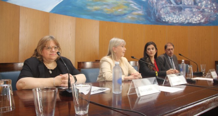 Eduardo Laguzzi, Lucia Lpez Parga, Silvia Nonna y Gladys Vidal