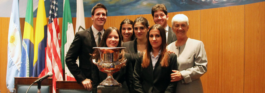 Equipo de la Facultad de Derecho de la UBA Campeón de la Edición 2016 de la Competencia Philip C. Jessup
